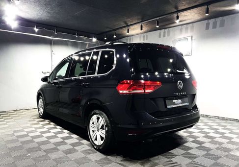 Volkswagen Touran, 2024 3