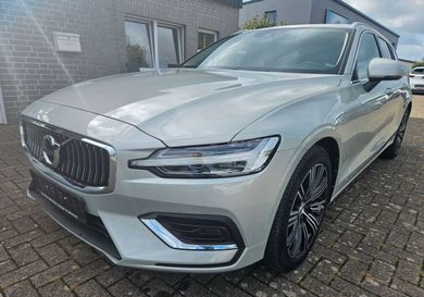 Volvo V60, 2022