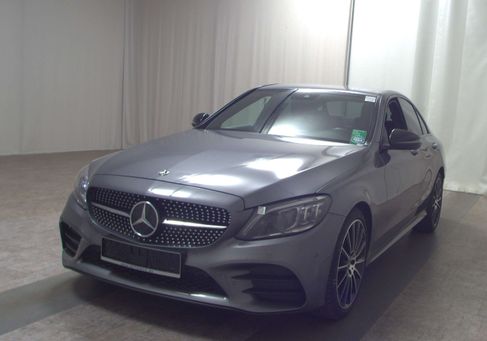 Mercedes-Benz C 400, 2020