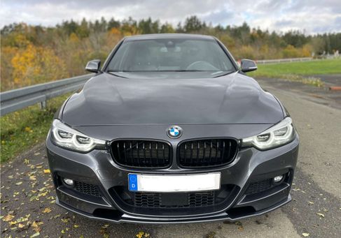 BMW 335, 2018