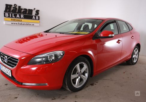 Volvo V40, 2016