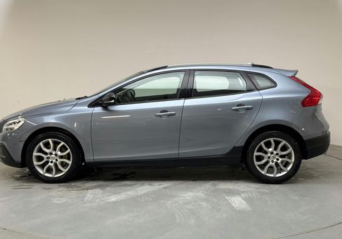 Volvo V40 Cross Country, 2017