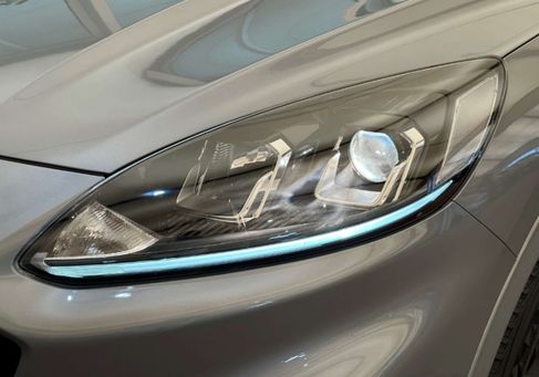 Ford Kuga, 2022