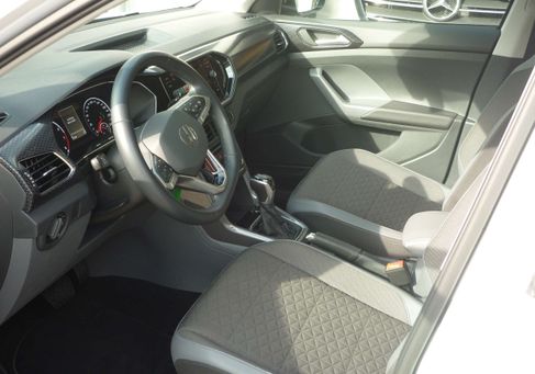 Volkswagen T-Cross, 2021