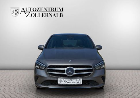 Mercedes-Benz B 180, 2019