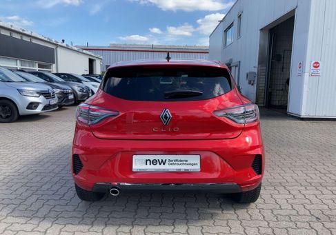 Renault Clio, 2024