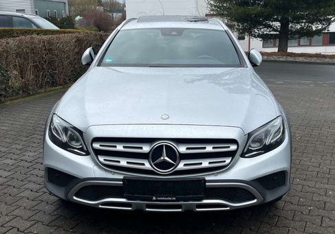 Mercedes-Benz E 220, 2018