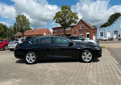 Opel Insignia, 2021 3