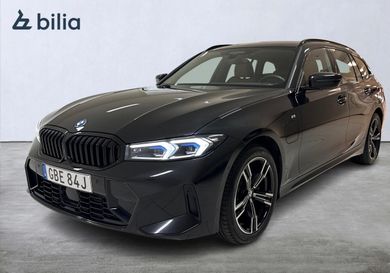 BMW 330, 2025