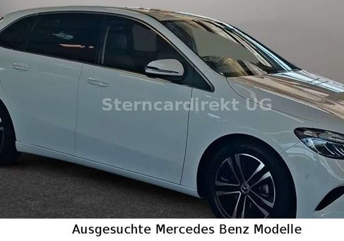 Mercedes-Benz B 180, 2025