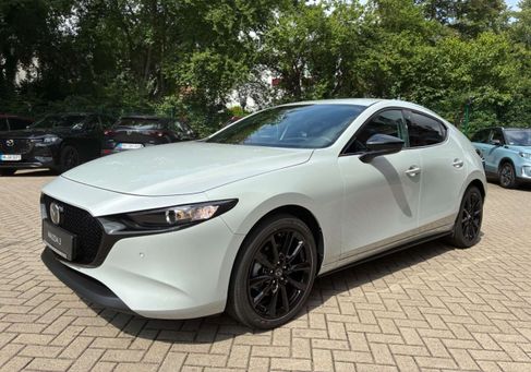 Mazda 3, 2025