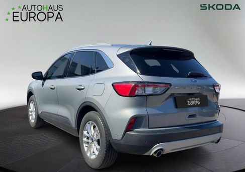 Ford Kuga, 2022