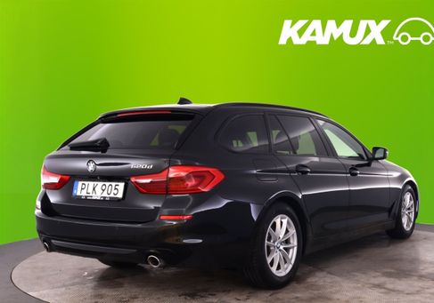 BMW 520, 2018 3