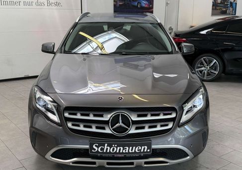 Mercedes-Benz GLA 180, 2018 2