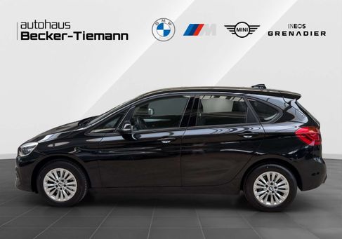 BMW 220, 2020 3