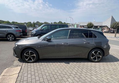 Opel Astra, 2025