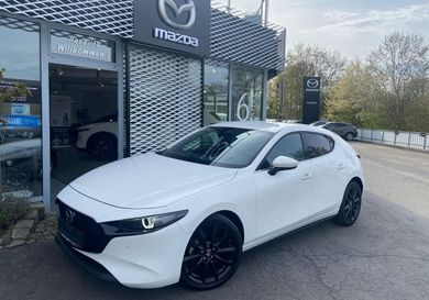 Mazda 3, 2022