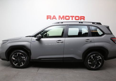 Subaru OUTBACK, 2025