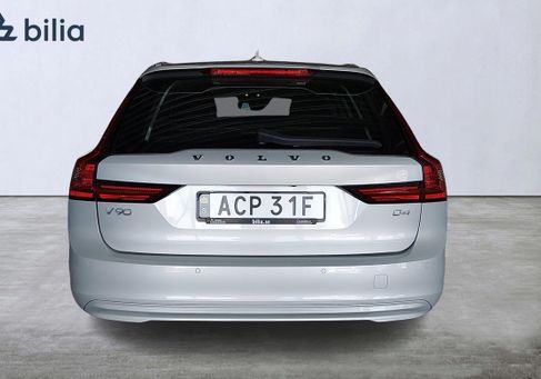 Volvo V90, 2021