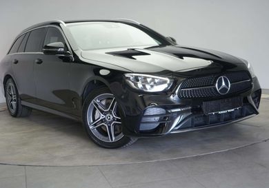 Mercedes-Benz E 300, 2022