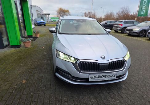 Skoda Octavia, 2021