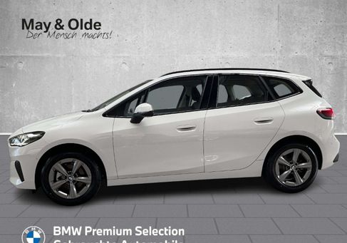 BMW 220, 2025 2