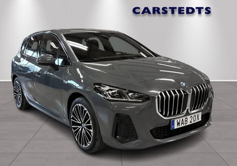 BMW 230, 2023