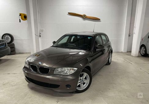 BMW 1 Serija, 2006