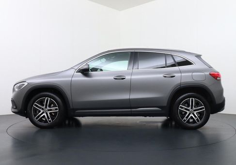 Mercedes-Benz GLA 250, 2023
