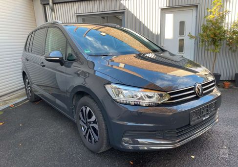 Volkswagen Touran, 2022