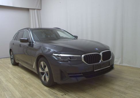 BMW 520, 2022