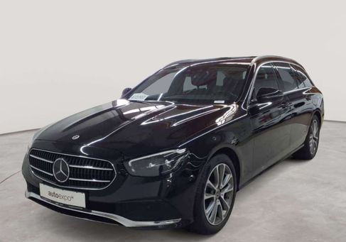 Mercedes-Benz E 220, 2023 2