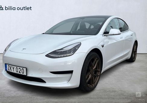 Tesla Model 3, 2019