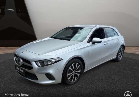 Mercedes-Benz A 200, 2021