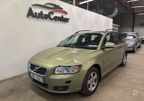 Volvo V50, 2010