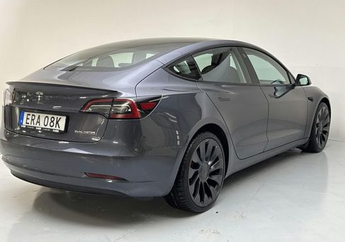 Tesla Model 3, 2023
