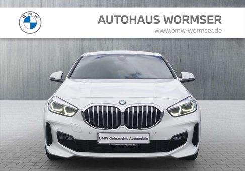 BMW 118, 2023