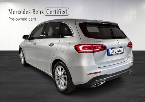 Mercedes-Benz B 220, 2020 3