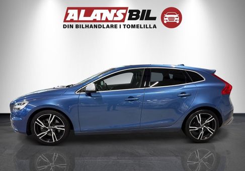 Volvo V40, 2018