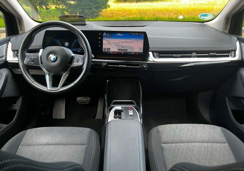 BMW 218, 2023 2