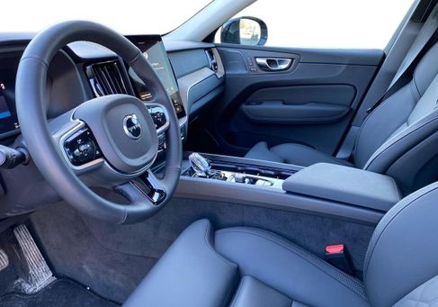 Volvo XC60, 2026