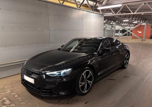 Audi e-tron, 2022 2
