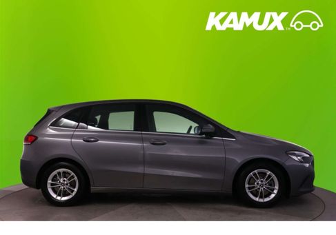 Mercedes-Benz B 200, 2019 3