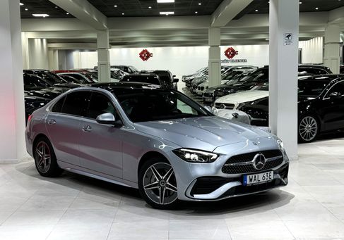 Mercedes-Benz E 400, 2023