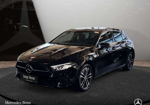 Mercedes-Benz A 180, 2026