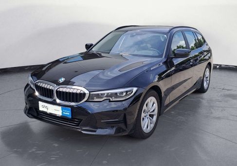 BMW 330, 2022