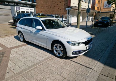 BMW 325, 2017