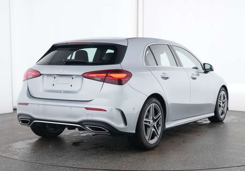 Mercedes-Benz A 180, 2025 3