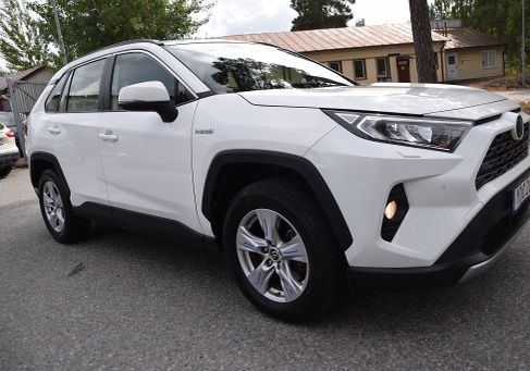 Toyota RAV 4, 2019 3
