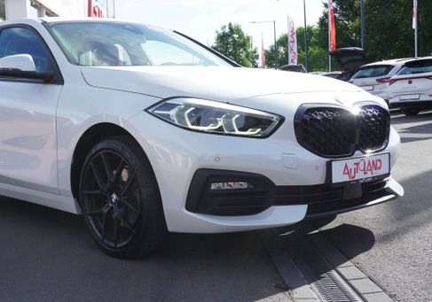 BMW 118, 2020 3